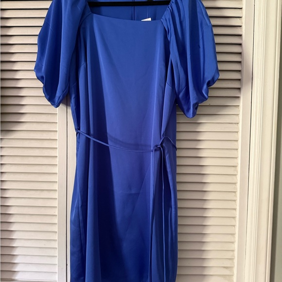 Ann Taylor Dresses & Skirts - Ann Taylor Royal Blue Puff Sleeve Mini Dress
